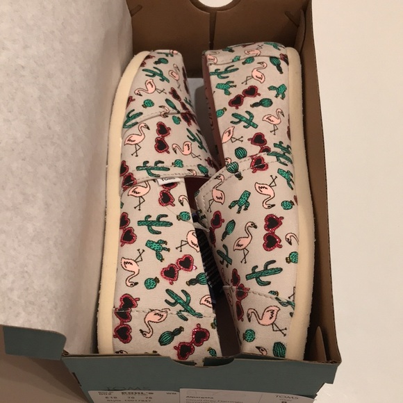 NWT TOM’S ALPARGATA CLOUD GREY FLAMINGO SUMMER VACAY CACTUS PRINT SHOES 6 womens - Picture 12 of 12